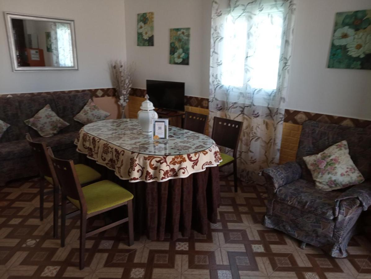 Гостевой дом Conjunto Rural Andrea Морилес Экстерьер фото